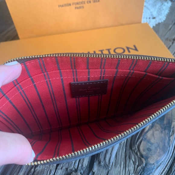 Louis Vuitton Wristlet from Neverfull MM - Picture 2 of 5